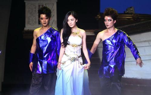 娱乐圈吃瓜第一线小说,揭秘明星背后的秘密与真相